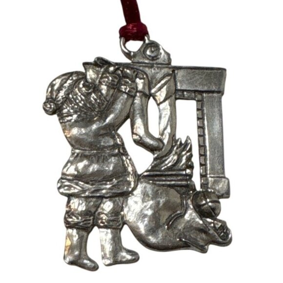 1993 Seagull Pewter Christmas Ornament With Santa Hanging Stockings Canada - Picture 1 of 5